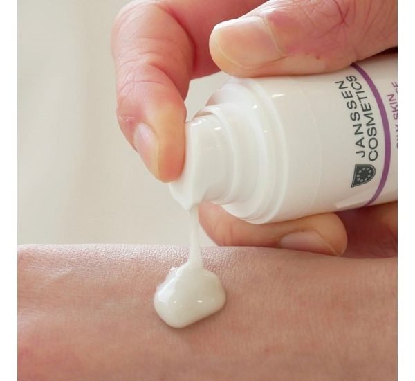 JANSSEN COSMETICS MICROSILVER SERUM 30ML – Image 2